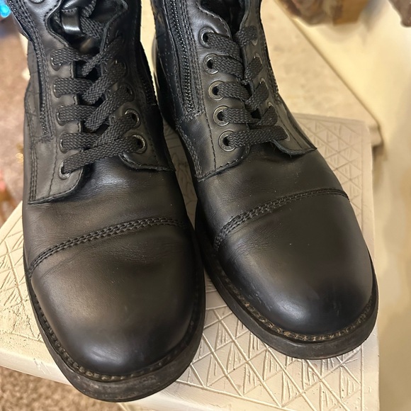 CHANEL CC Logo Leather Combat Boots 8.5 - Picture 5 of 7